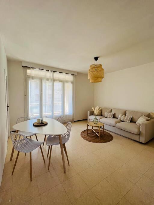 Logement A 10 Minutes A Pied De La Gare Centre Авіньйон Екстер'єр фото